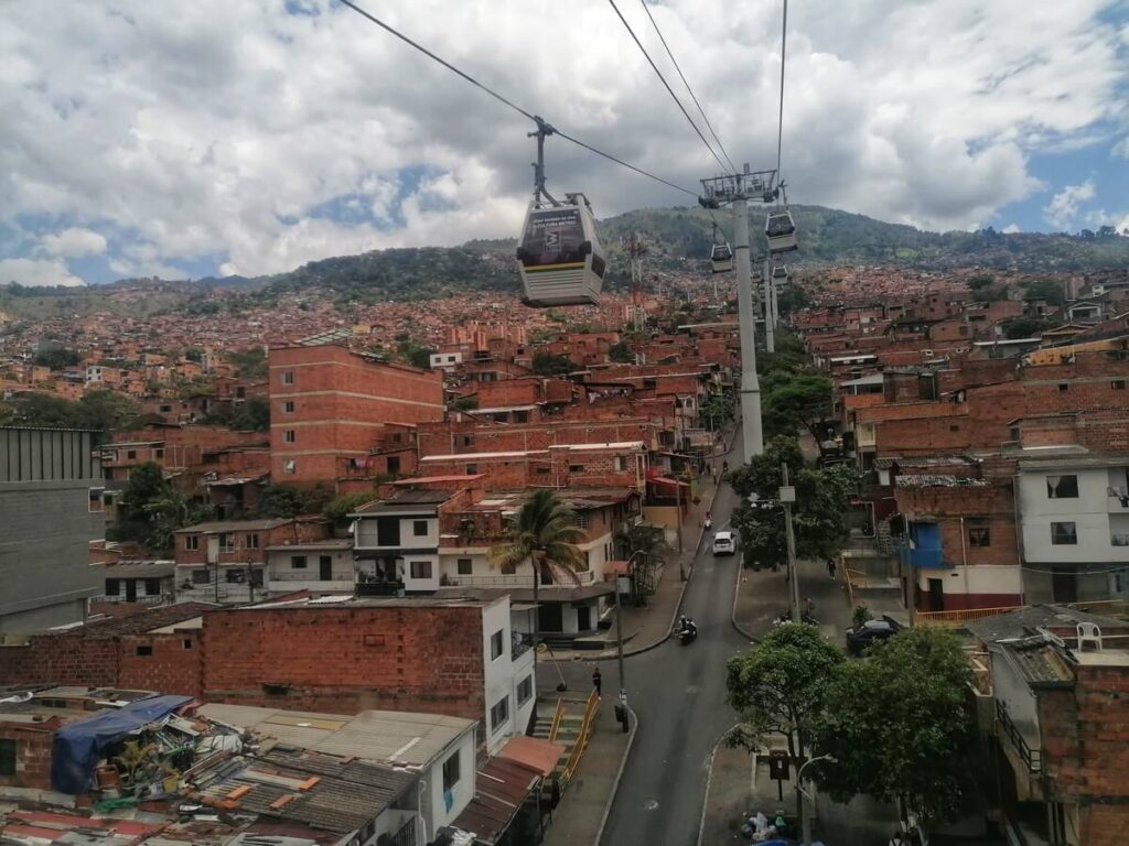 Una vista dal metrocable di Medellin