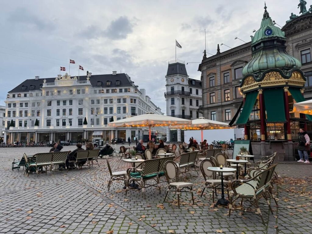Lo storico Hotel d'Angleterre nel cuore di Indre By